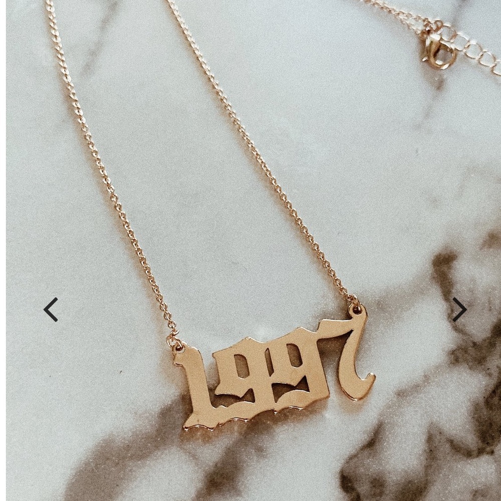 1997 GOLD NECKLACE